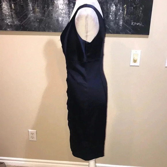 Calvin Klein Elegant Blue Satiny Deep V-Neckline Sleeveless Dress - Picture 4 of 10